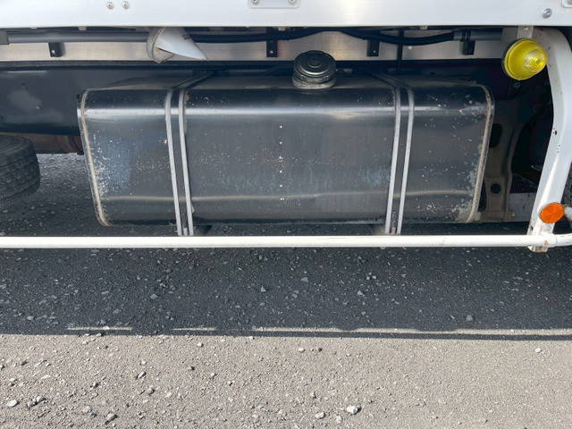 日野レンジャーアルミウイング中型（4t）[写真16]