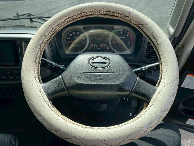 日野レンジャーアルミウイング中型（4t）[写真36]