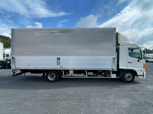 日野レンジャーアルミウイング中型（4t）[写真06]