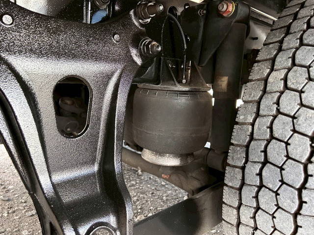 日野レンジャーアルミウイング中型（4t）[写真18]