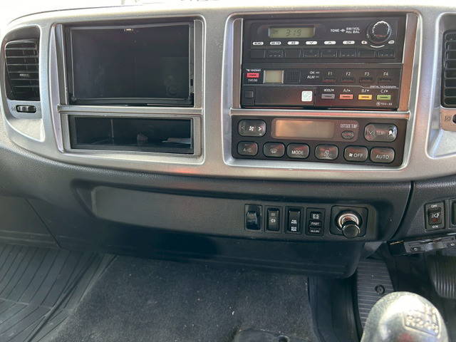 日野レンジャーアルミウイング中型（4t）[写真37]