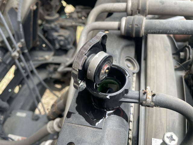 いすゞフォワードクレーン4段中型（4t）[写真27]