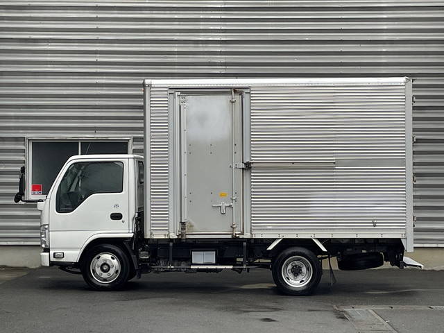 いすゞエルフアルミバン小型（2t・3t）[写真02]