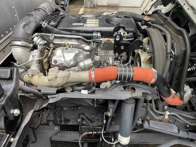 いすゞエルフアルミバン小型（2t・3t）[写真28]