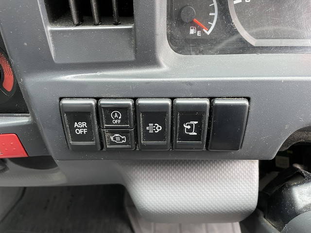 いすゞエルフアルミバン小型（2t・3t）[写真34]