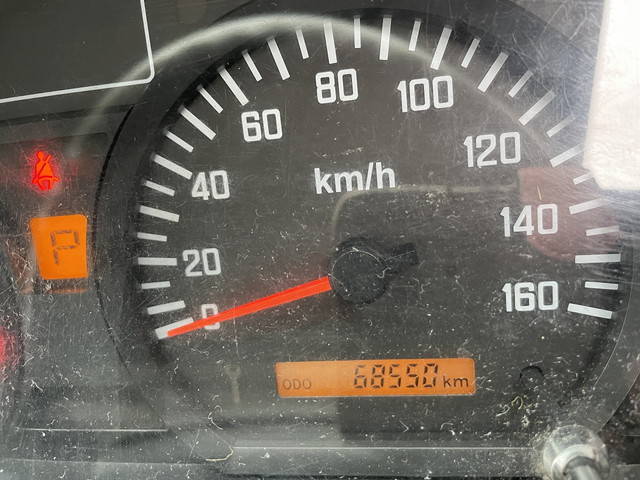 いすゞエルフアルミバン小型（2t・3t）[写真40]