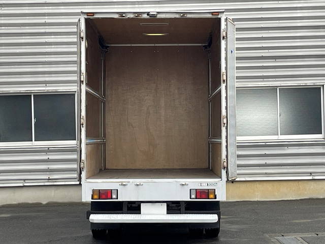 いすゞエルフアルミバン小型（2t・3t）[写真05]
