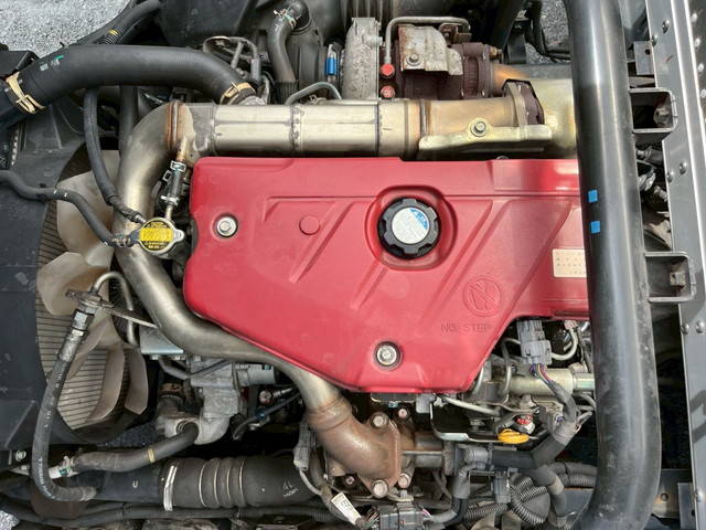 日野デュトロアルミバン小型（2t・3t）[写真24]