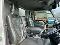 日野デュトロアルミバン小型（2t・3t）[写真29]