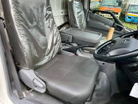 日野デュトロアルミバン小型（2t・3t）[写真30]