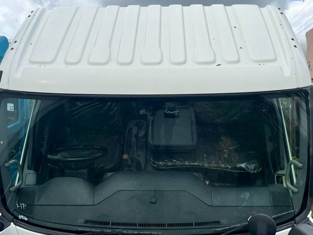日野デュトロアルミバン小型（2t・3t）[写真09]