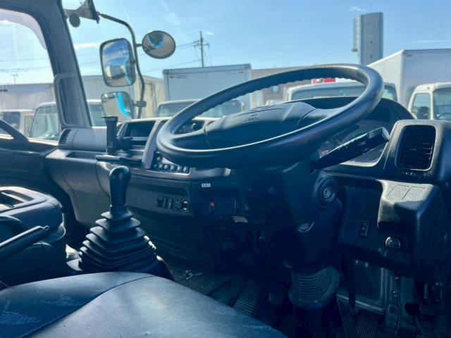 日野レンジャーコンテナ専用車中型（4t）[写真25]