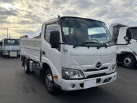 日野デュトロ平ボディ小型（2t・3t）[写真01]