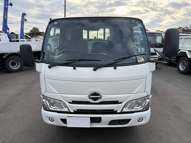 日野デュトロ平ボディ小型（2t・3t）[写真05]
