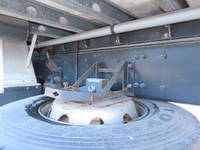 三菱ふそうスーパーグレートアルミウイング大型（10t）[写真13]