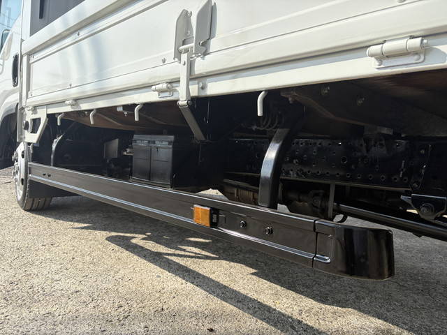 マツダタイタン平ボディ小型（2t・3t）[写真11]