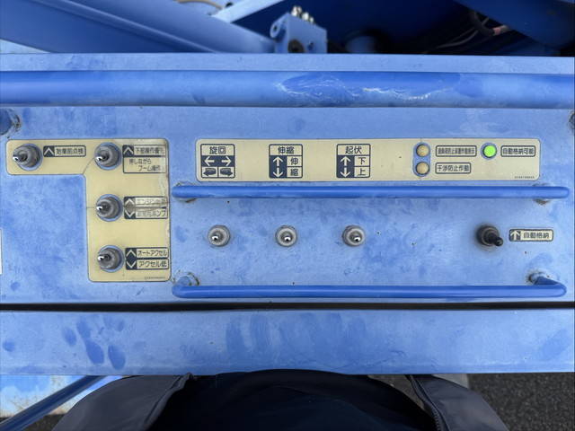 日野デュトロ高所作業車小型（2t・3t）[写真13]