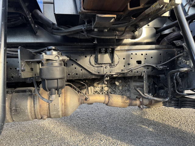 日野デュトロ高所作業車小型（2t・3t）[写真17]