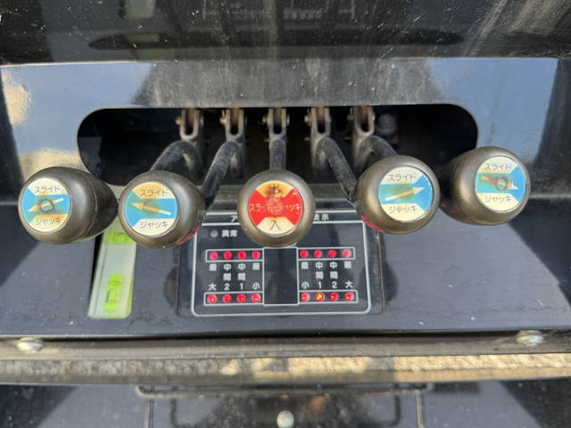 日野デュトロ高所作業車小型（2t・3t）[写真33]