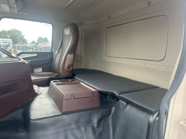 日野プロフィアミキサー車（コンクリートミキサー）大型（10t）[写真25]