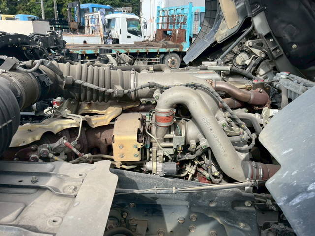 日野プロフィアミキサー車（コンクリートミキサー）大型（10t）[写真29]