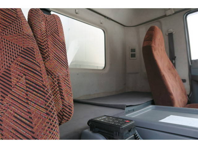 三菱ふそうファイター冷凍車（冷蔵車）増トン（6t・8t）[写真32]