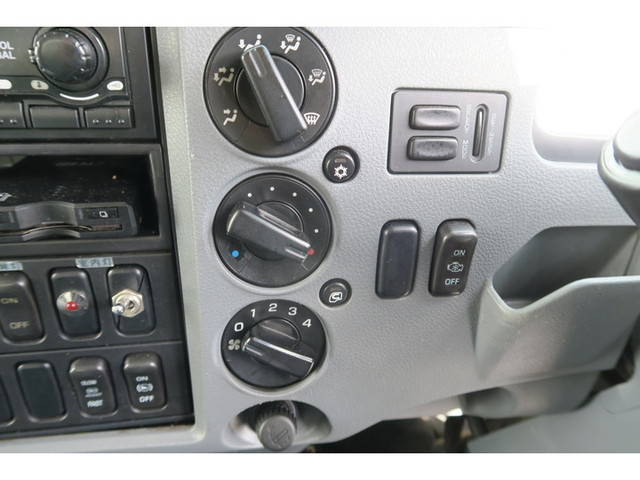 三菱ふそうファイター冷凍車（冷蔵車）増トン（6t・8t）[写真34]