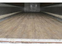 いすゞフォワードアルミウイング中型（4t）[写真11]