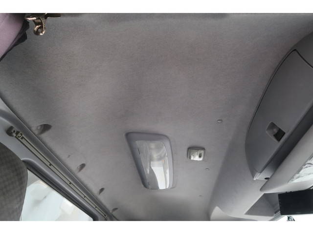 いすゞフォワードアルミウイング中型（4t）[写真13]