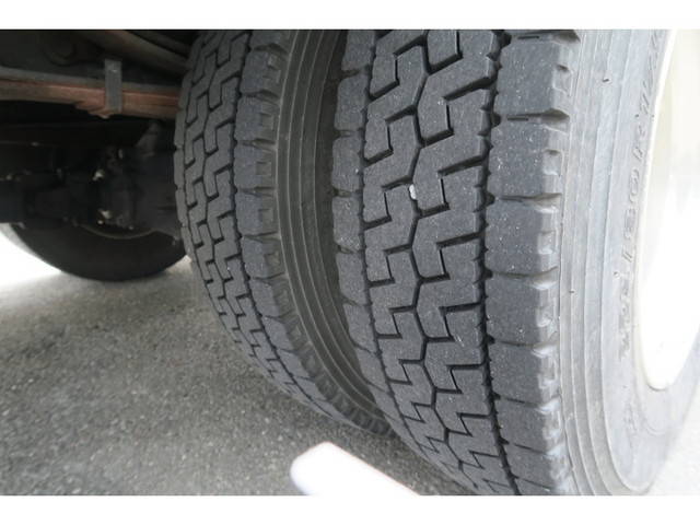 いすゞフォワードアルミウイング中型（4t）[写真29]