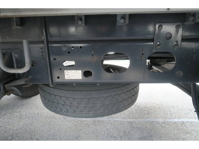 いすゞフォワードアルミウイング中型（4t）[写真31]