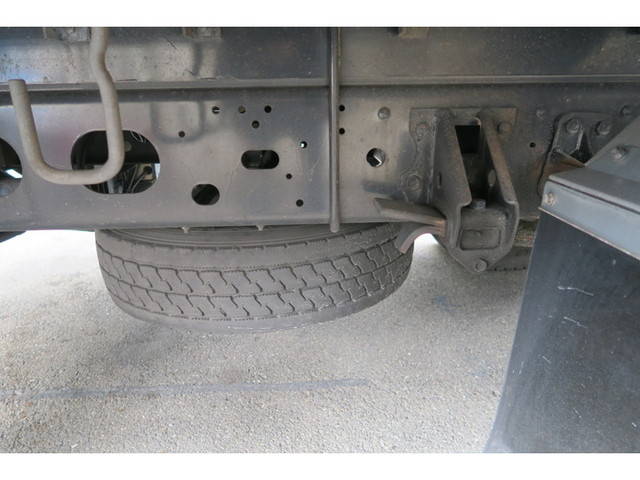 いすゞフォワードアルミウイング中型（4t）[写真33]