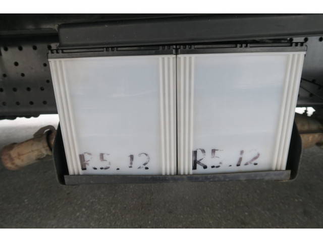 いすゞフォワードアルミウイング中型（4t）[写真38]