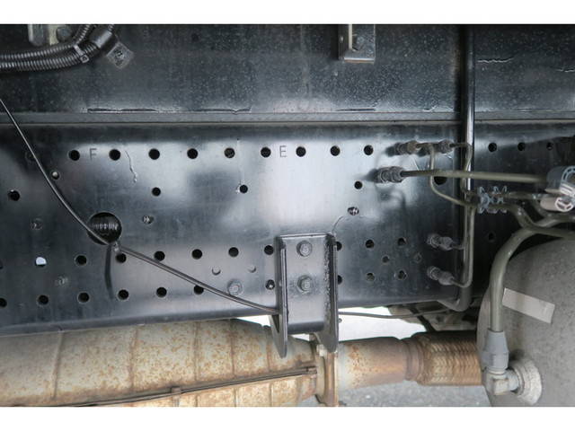 いすゞフォワードアルミウイング中型（4t）[写真39]