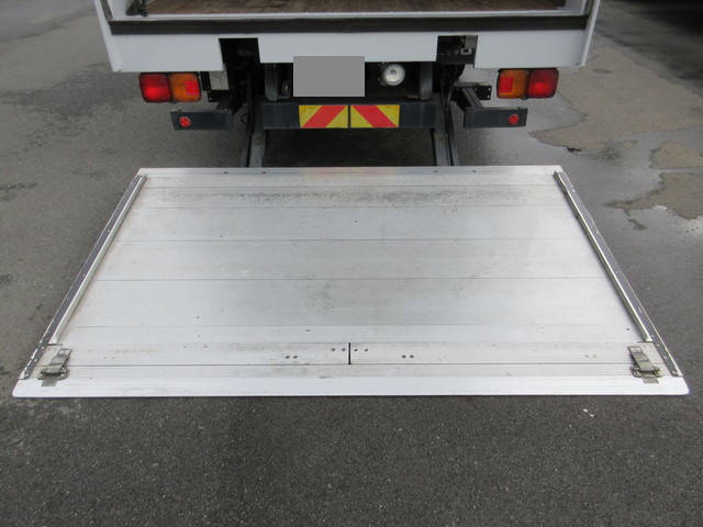 日野レンジャーアルミウイング中型（4t）[写真10]