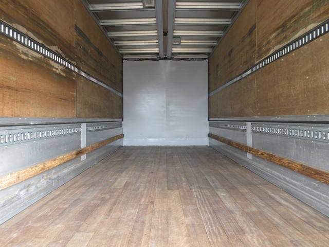 日野レンジャーアルミウイング中型（4t）[写真11]