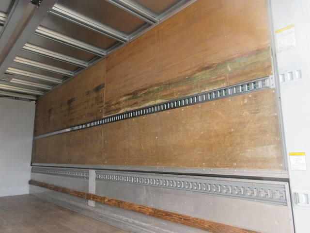 日野レンジャーアルミウイング中型（4t）[写真13]