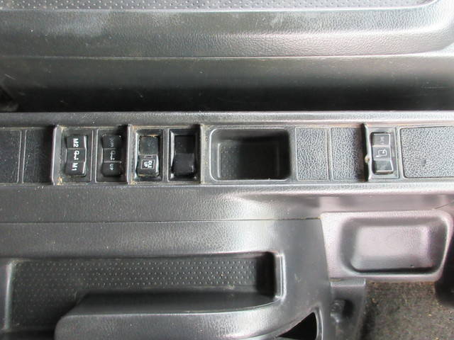 日野レンジャーアルミウイング中型（4t）[写真26]