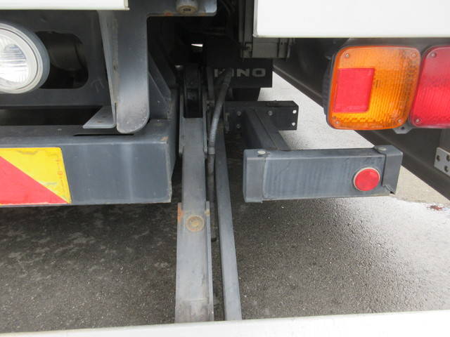 日野レンジャーアルミウイング中型（4t）[写真36]