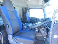 いすゞギガアルミブロック大型（10t）[写真18]