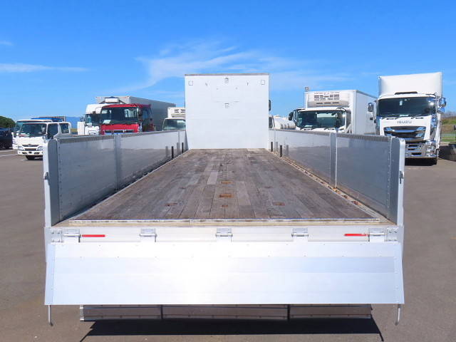 いすゞギガアルミブロック大型（10t）[写真29]