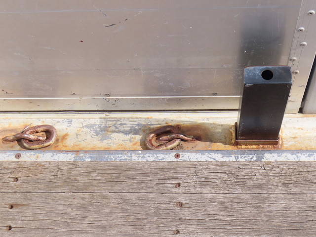 いすゞギガアルミブロック大型（10t）[写真34]