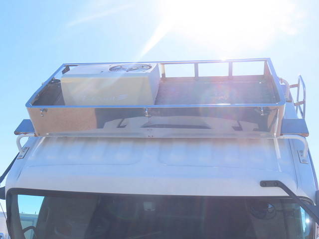 いすゞギガアルミブロック大型（10t）[写真36]