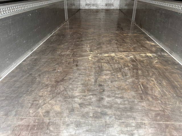 UDトラックスその他の車種アルミウイング大型（10t）[写真12]