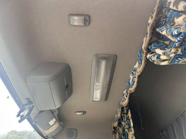 UDトラックスその他の車種アルミウイング大型（10t）[写真20]