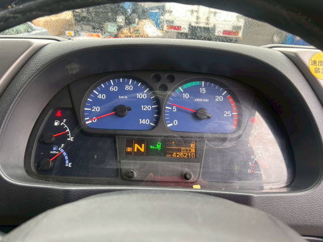 UDトラックスその他の車種アルミウイング大型（10t）[写真24]