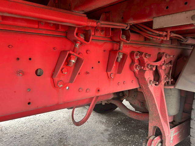 UDトラックスその他の車種アルミウイング大型（10t）[写真35]