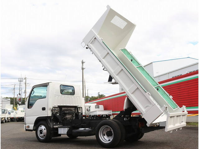 いすゞエルフダンプ小型（2t・3t）[写真02]