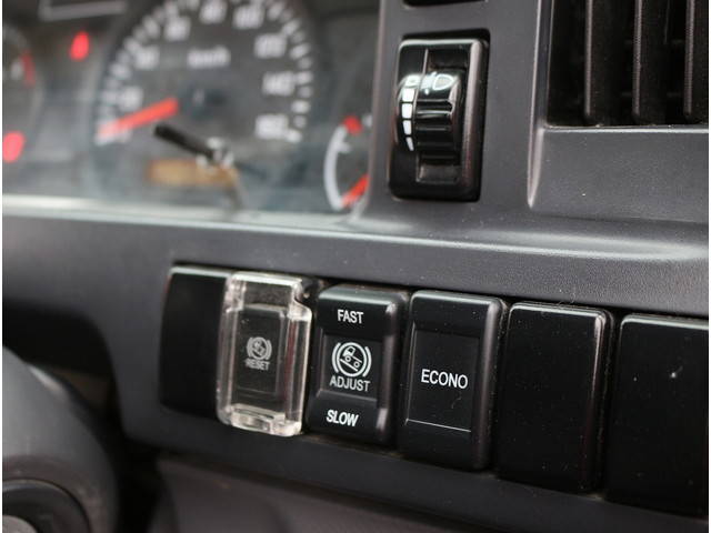 いすゞエルフダンプ小型（2t・3t）[写真30]