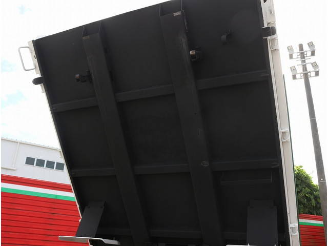 いすゞエルフダンプ小型（2t・3t）[写真36]